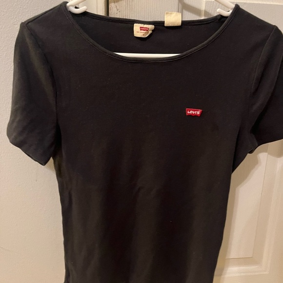 Levi's Classic Black Short Sleeve Tee - Picture 3 of 4
